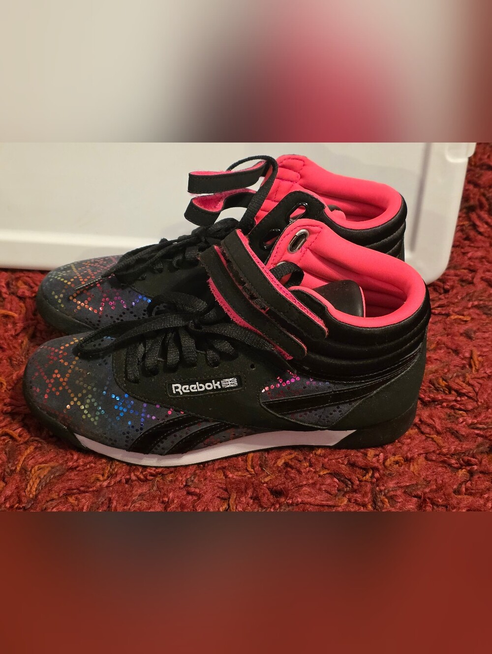 Reebok Women's Black and Pink High-Top Sneakers